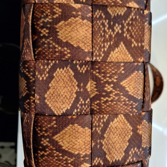 HARVEY'S SEATBELT Python tall tote.  Perfect condition. - Picture 4 of 6